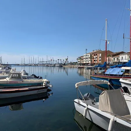 Confortable Au Coeur Du Port Avec Parking Gratuit - Fr-1-604-26 Lägenhet Mèze